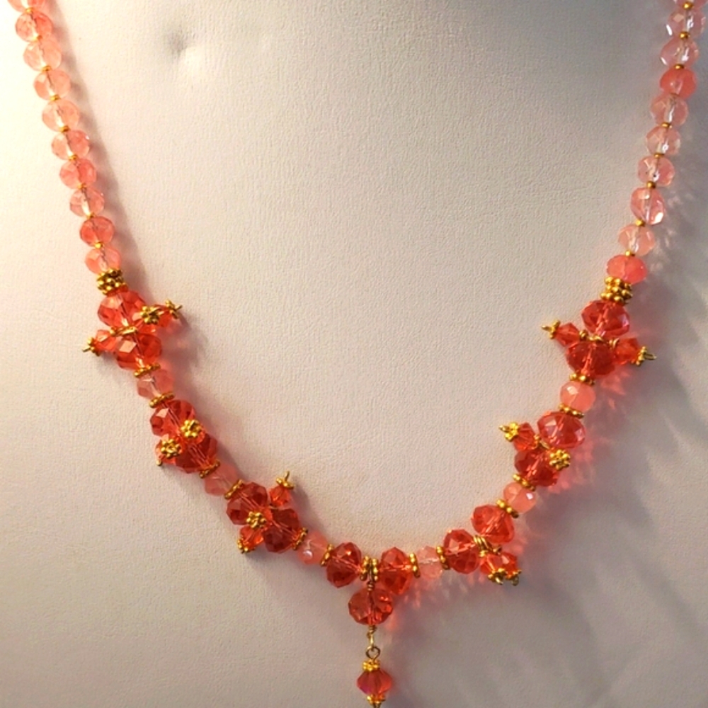 Elegant Pink and Gold Beaded Necklace